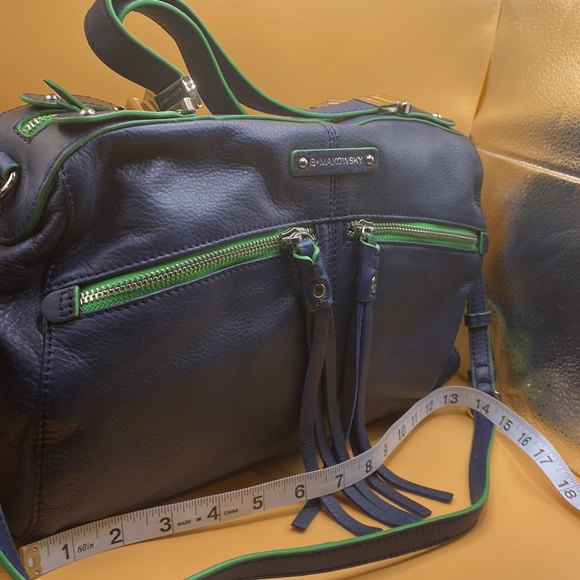 B Makowsky navy NWOT handbag - Picture 2 of 9